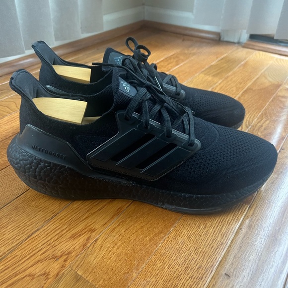 Adidas Ultra Boost 22 Primeknit Triple Black Men’s Size 11.5 (128139498) - Picture 7 of 13